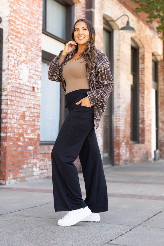 The Brooke Black Wide Leg Full Length with Pockets