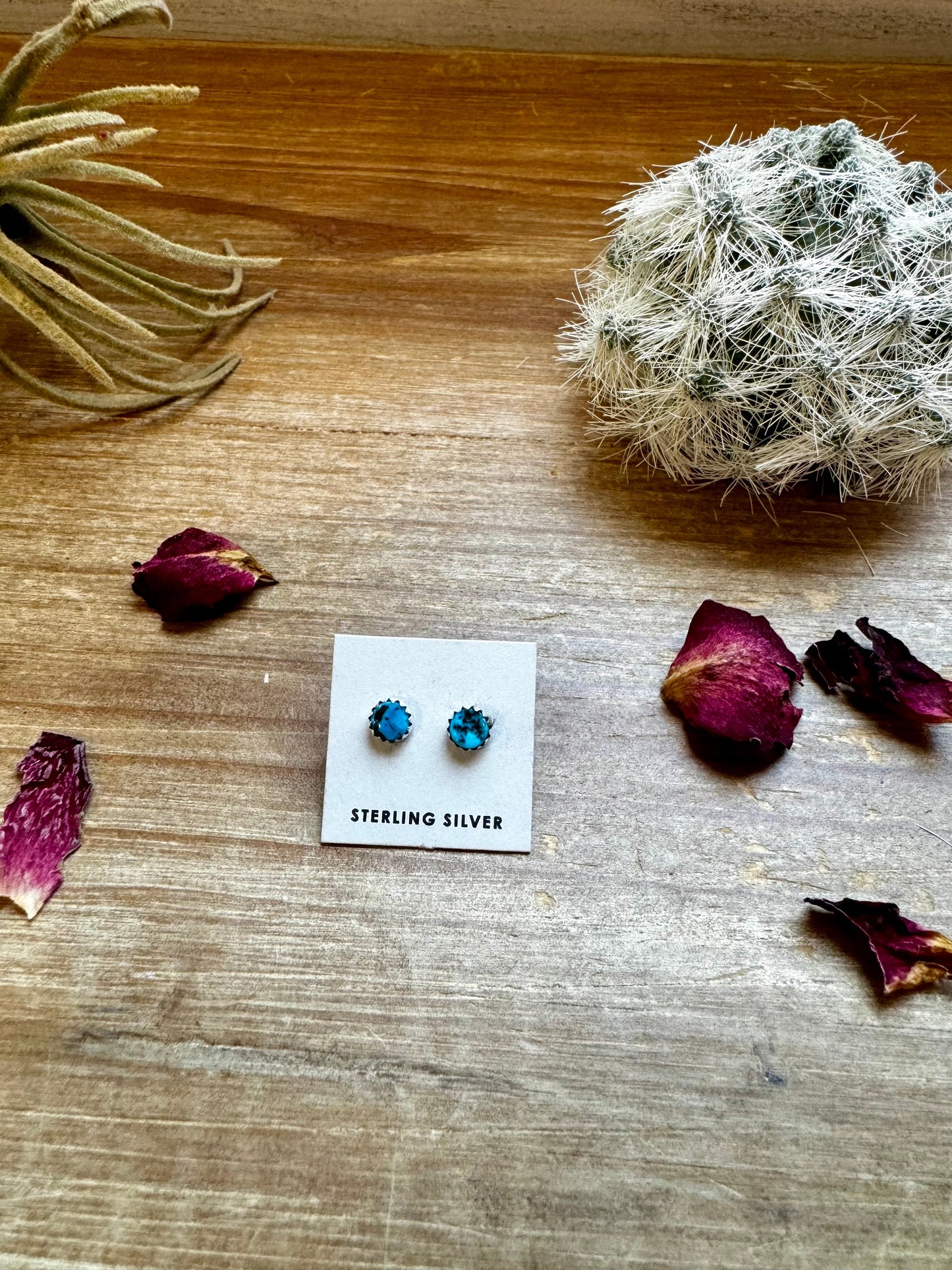 Mini Stud round turquoise earrings